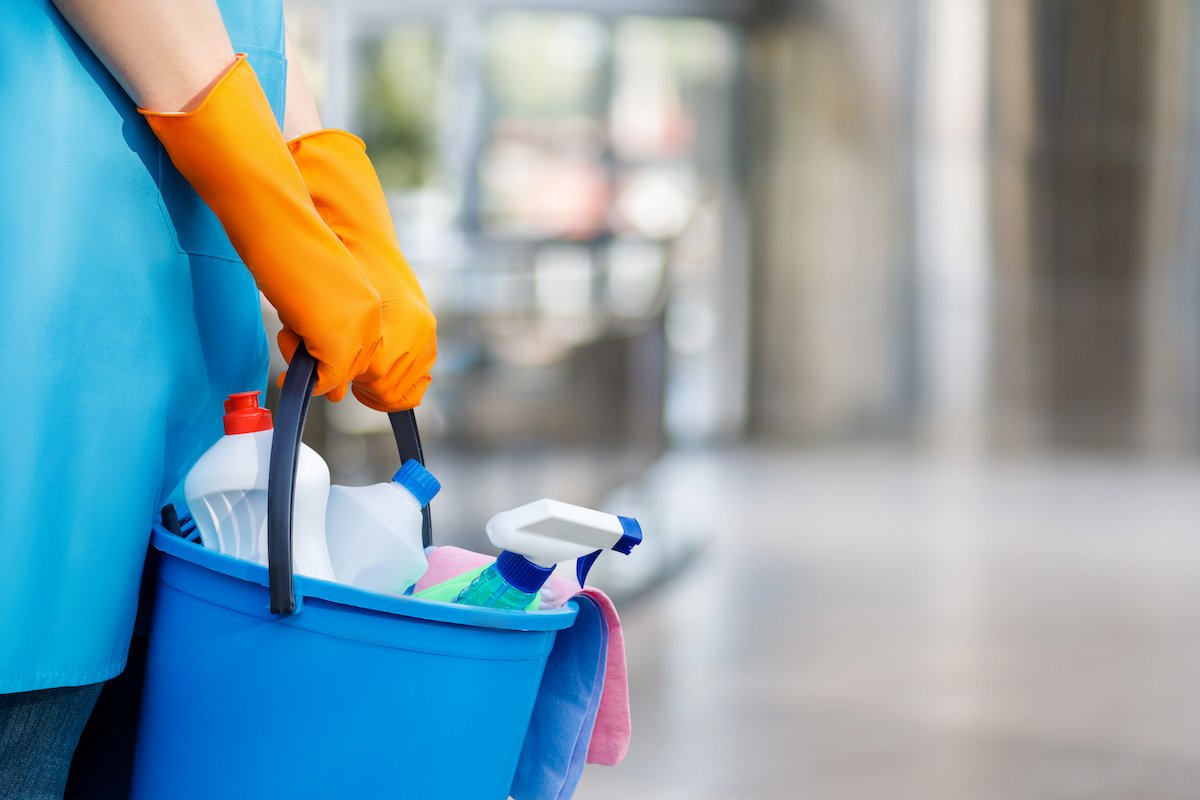 How to Start a Cleaning Business: Your Ultimate Guide
